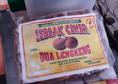 Menerapkan prinsip-prinsip keberlanjutan dalam pemasaran produk ternak di Desa Cikoneng, Kecamatan Cikoneng, Kabupaten Ciamis.