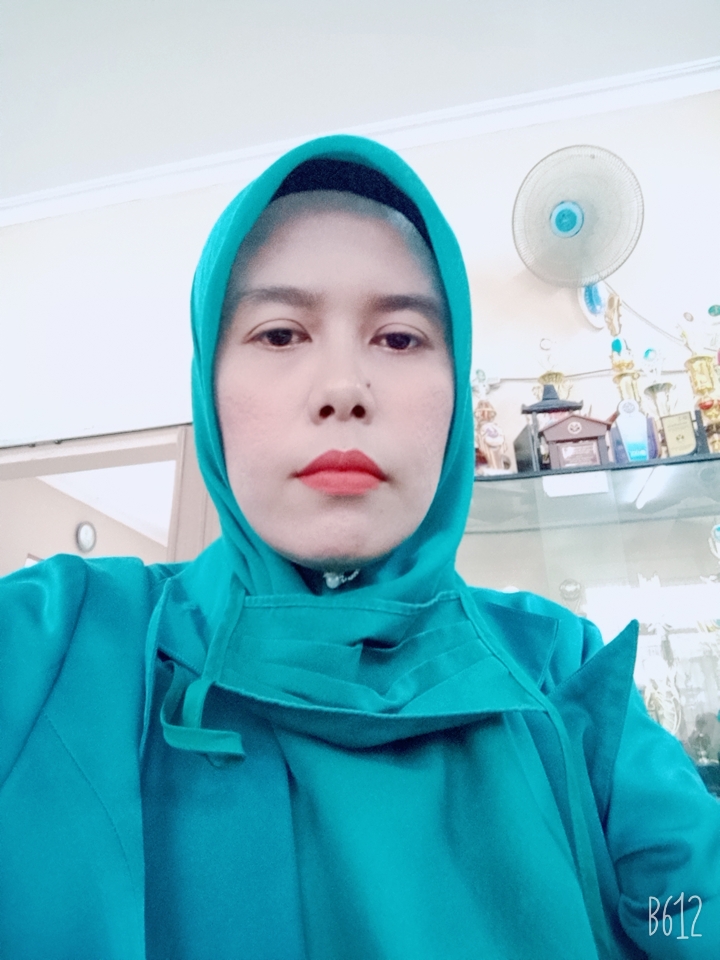 WINI KURNIADEWI